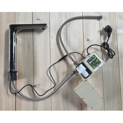 Baterie lavoar baie pe blat cu senzor Creavit