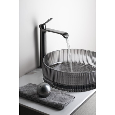 Baterie lavoar baie inalta pe blat finisaj gun metal Sapho Suga