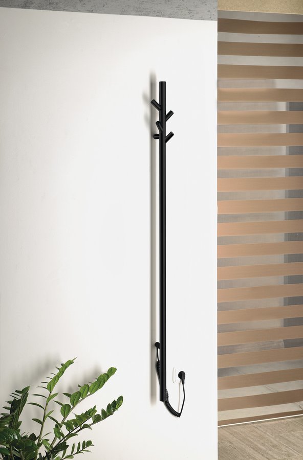 Exemplu montaj si amenajare incapere cu radiator cuier pom