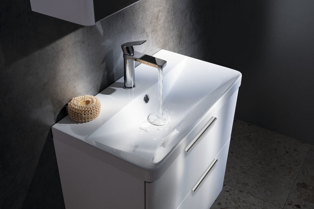 Amenajare baie lavoar pe mobilier SEN 81 x 40 cm