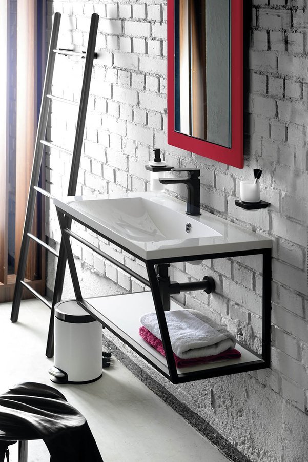 Decor industrial baie cadru otel lavoar