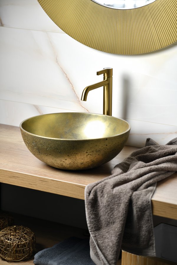 Amenajare baie baterie aurie Iconic Design